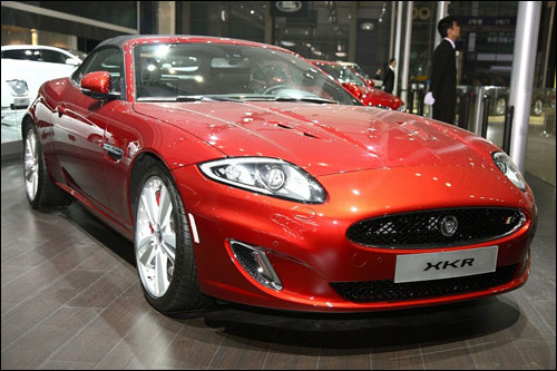 ݱXKR