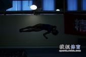 图文：中国跳水队公开训练课 黑白幻影