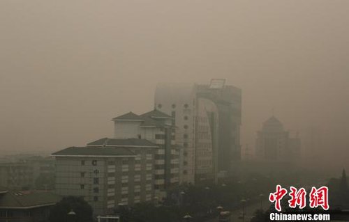 江苏扬州因焚烧秸秆致重度污染 成空气最差城