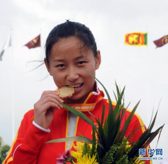 亚青赛:中国队捷报频传 女子100米栏、链球夺