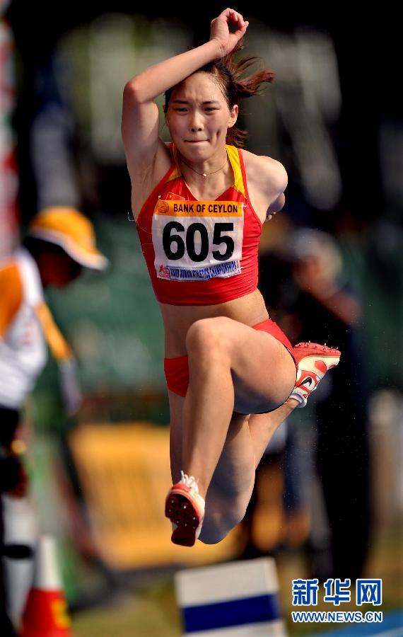 6月12日,中国选手陈牡丹在女子三级跳比赛中,她最终以13米67的成绩