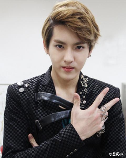 EXO-M队长kris吴亦凡出道前经历 帅照盘点(图