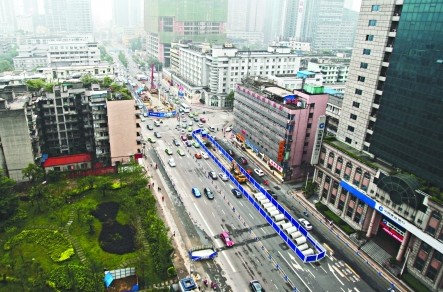 26日起成都红星路二段单行两年半 违规罚100元记3分(图)