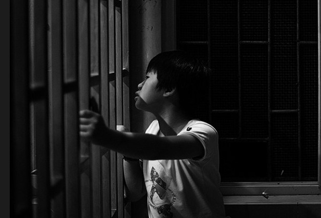 12岁吸毒少年的自白:我只想做个小孩(组图)