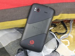 HTC 灵感XE 黑色 外观图 
