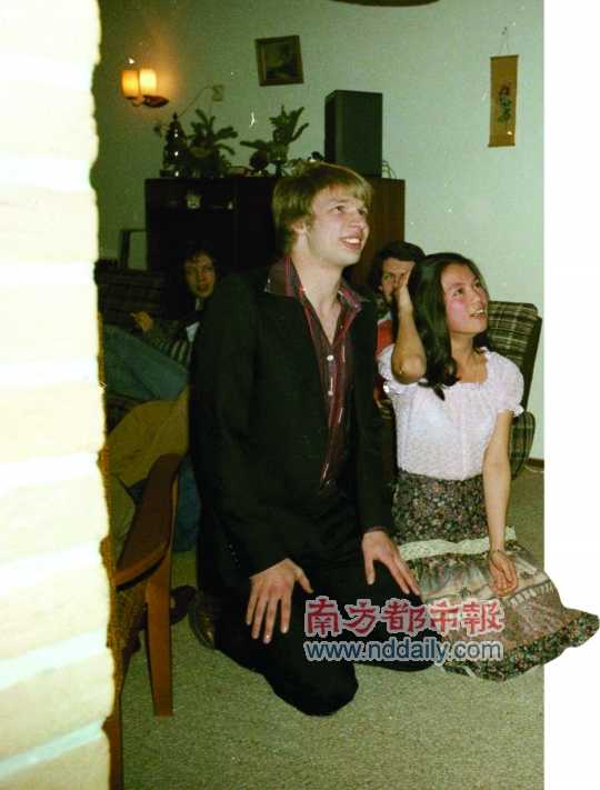 时光隧道   这个6月初,已逝女星翁美玲(barbara)的前男友,荷兰籍男子