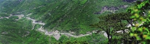 骑行妙峰山,自行车前的风景随时都在变化:蜿蜒山路,林阴小道,安静村落