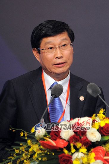 王洪章人民币国际化给商业银行发展带来四大机遇