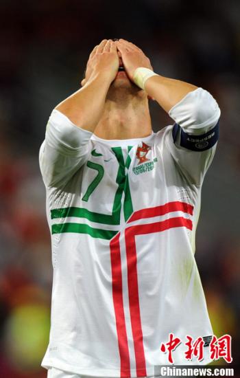 皮尔洛巴神哭红眼圈 欧洲杯频演男儿泪令人动容