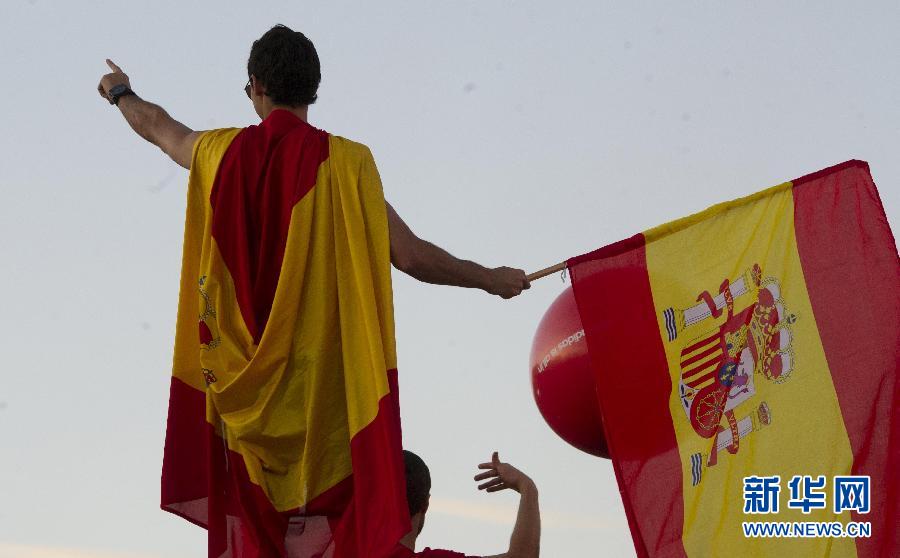 西班牙庆祝欧锦赛夺冠(组图)