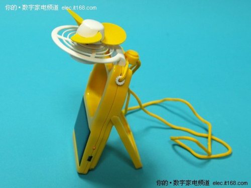 根据水温变色的喷头 日本超创意小电器大搜罗