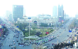 2005年与2012年呼和浩特市新华大街对比图
