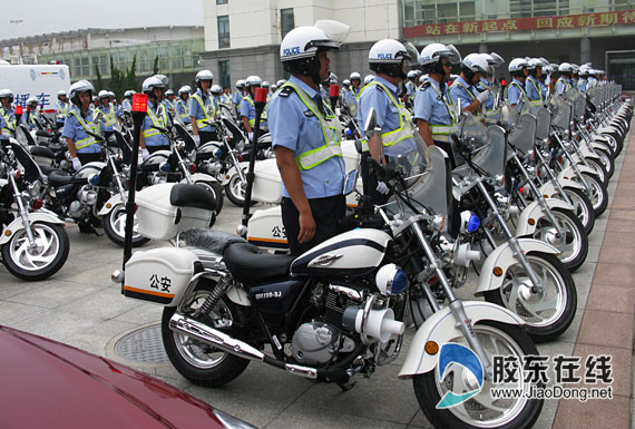 烟台交通广播《铁鹰说道》节目开播(图)