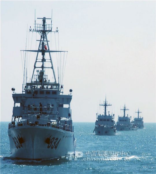 中国海军亮剑或是警告日本 习近平讲话明确底线(组图)
