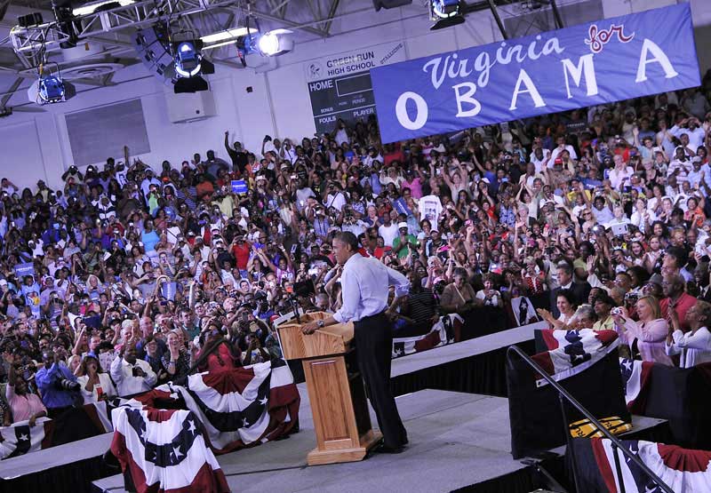 在美国弗吉尼亚州东南部弗吉尼亚比奇,美国总统奥巴马举行竞选造势
