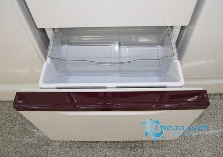 新飞冰箱BCD-336W冷冻室
