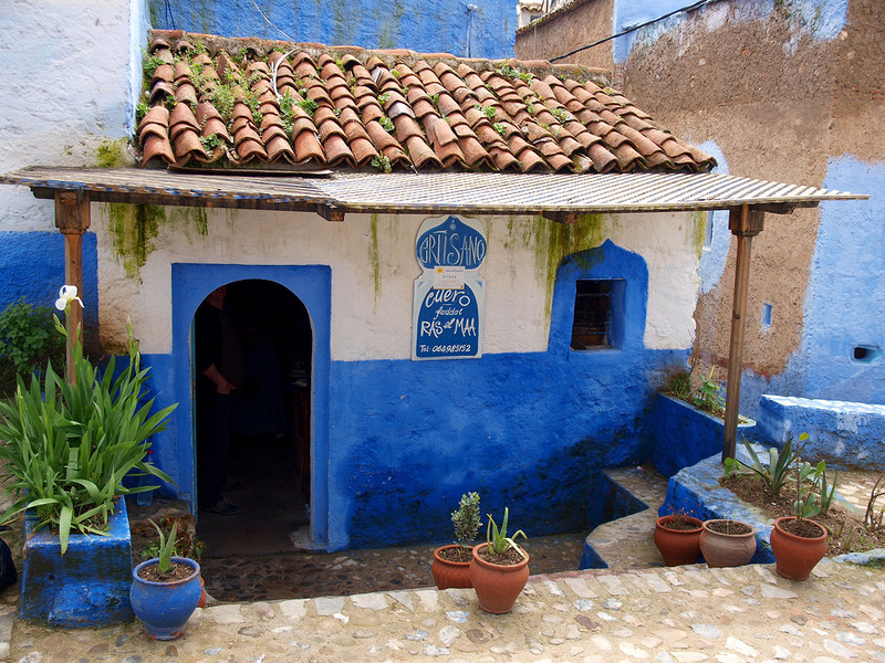走进摩洛哥神秘蓝色小镇(组图)