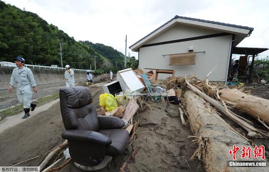 日本九州暴雨死亡人数达30人 近3000人需疏散(组图)