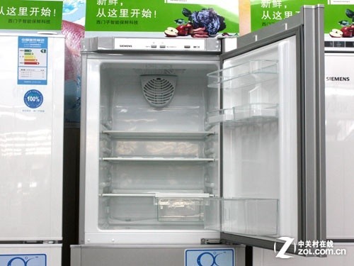 西门子KK22F57TI三门冰箱冷藏室空间展示