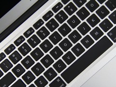 MacBook Air银色 键盘中部图 