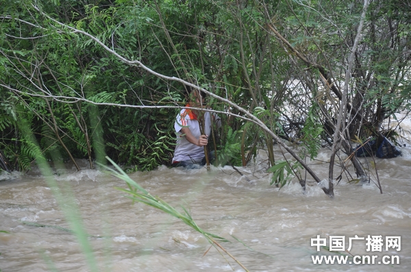 减淹人口_湖南安化小淹镇人相片