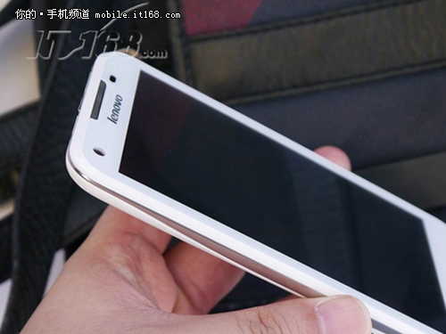 联想乐Phone S880