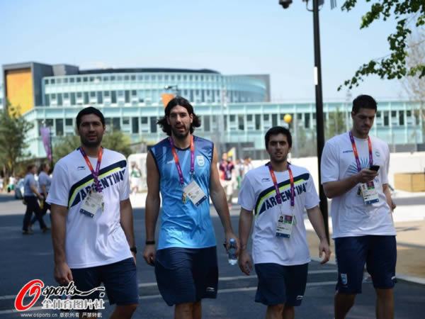 图文:奥运村末个媒体开放日 阿根廷男篮