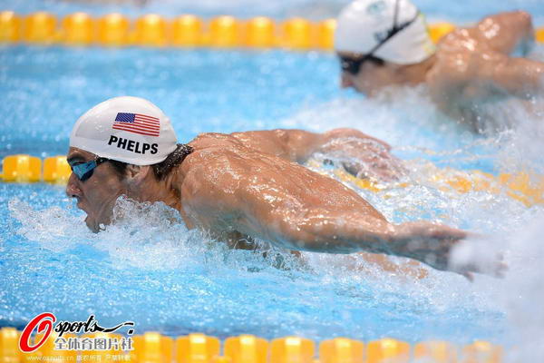 奥运图:男子200米蝶泳 菲尔普斯第一晋级