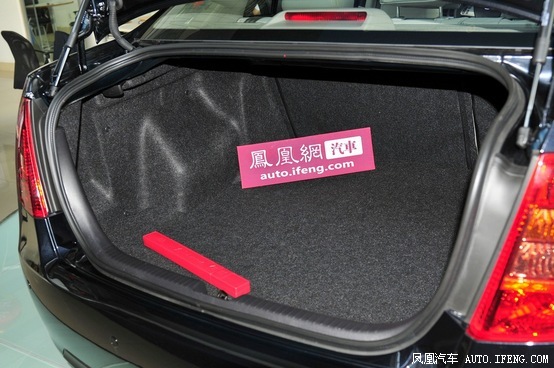 奔腾b50 2011款 1.6l at尊贵型