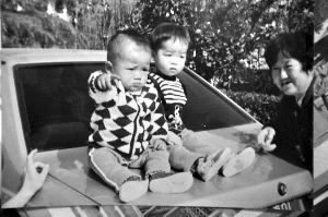 陆浩杰（左）小时候体质很差