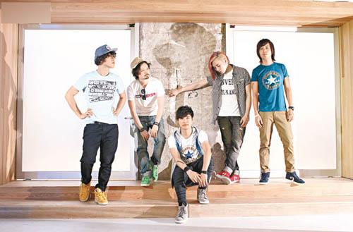 Tom(左起)、Ronny、Alan、MJ、Dash