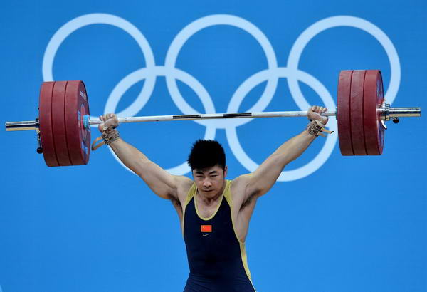 奥运图:男举85公斤波兰摘金 举起来