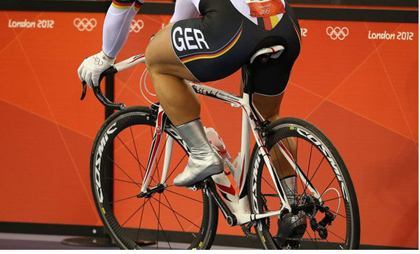 奥运自行车选手身材怪异大腿比腰粗可以穿裙子