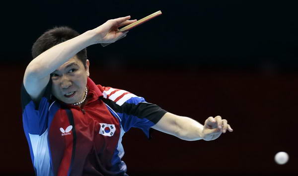 奥运图:韩国男团挺进决赛 柳承敏在比赛中-搜狐体育