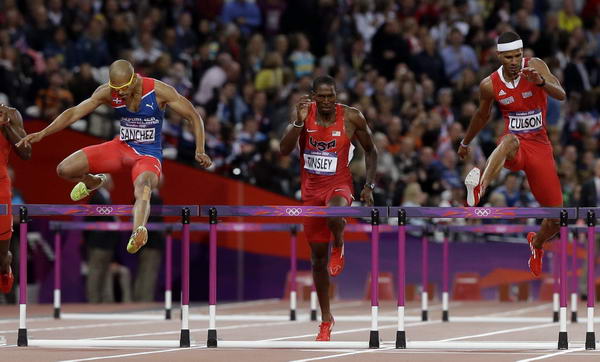 奥运图:400米栏桑切斯夺冠 跨栏