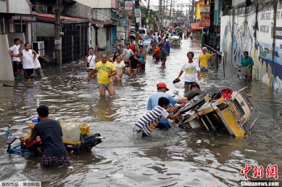 菲律宾暴发洪灾泥石流 致5人死亡7人失踪图
