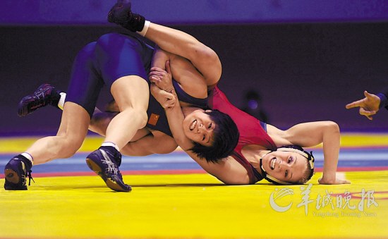 代表中国出战的赵沙沙获得过2010年女子摔跤世界杯冠军,亚洲女子摔跤