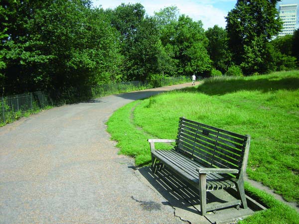 海德公园角站(hyde park corner 线:海德公园,向西,肯辛顿公园