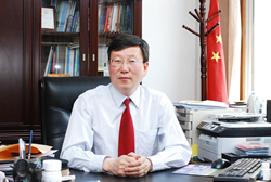 王嘉毅当选甘肃省教育厅厅长