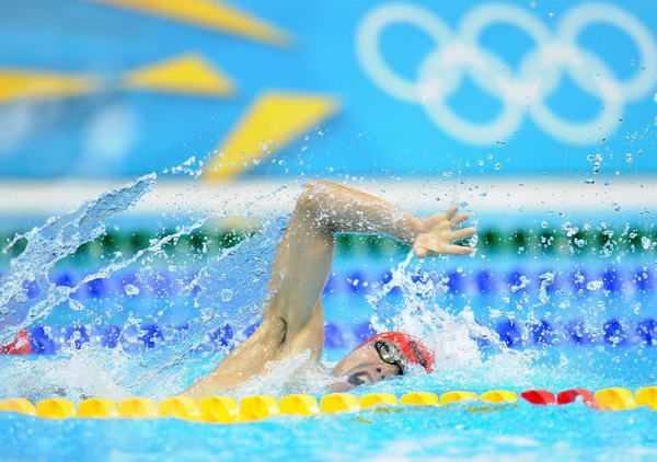 奥运图:现代五项中国两选手出战 曹忠嵘游泳