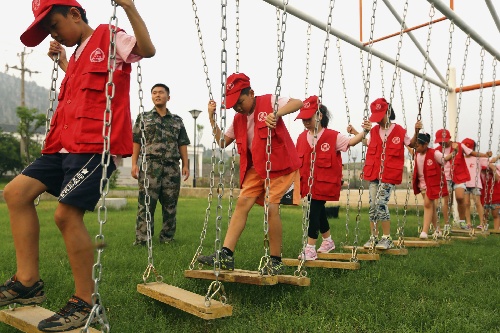 #(社会)(3)安徽淮北举办小学生拓展训练夏令营