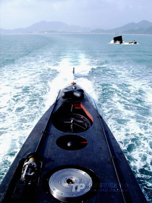 资料图：南海舰队潜艇部队互为对手随机作战。
