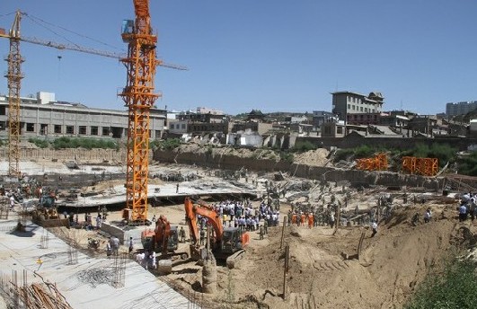 陕西榆林在建工地坍塌事故最新消息:2死16伤(
