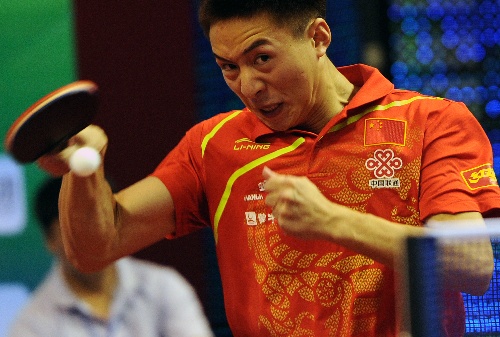 图文:中国乒乓球公开赛预赛 方博霸气回球