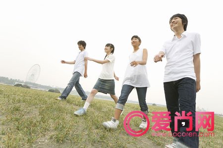 晚饭后散步更健康