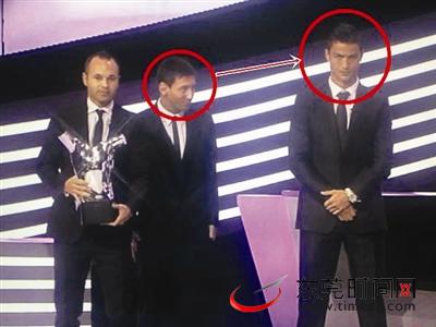小白当选欧足联最佳球员球迷关心C罗梅西表情