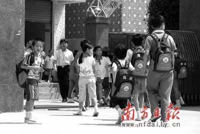 深圳将投5亿元扶持民办教育 民办教师享长期津