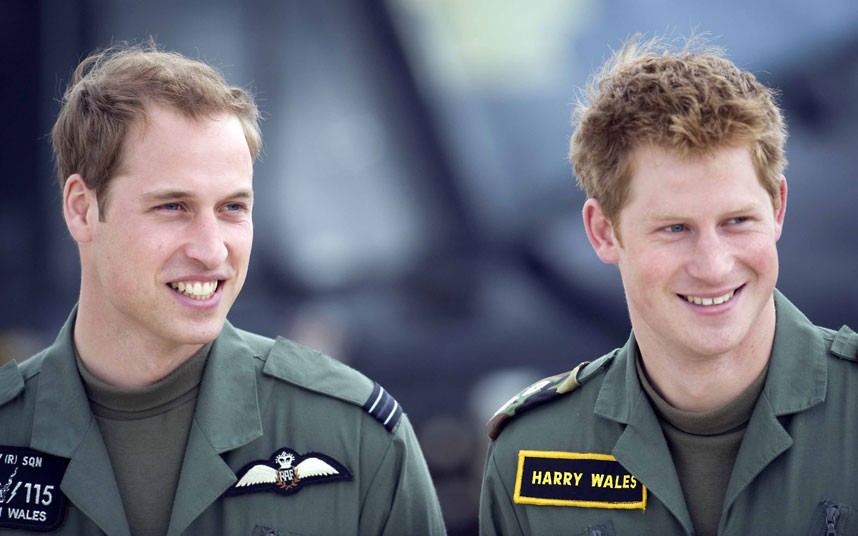 图说英国哈里王子的军人生涯-搜狐滚动