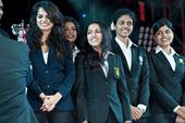 图文：2012国象奥赛闭幕式 印度队美女