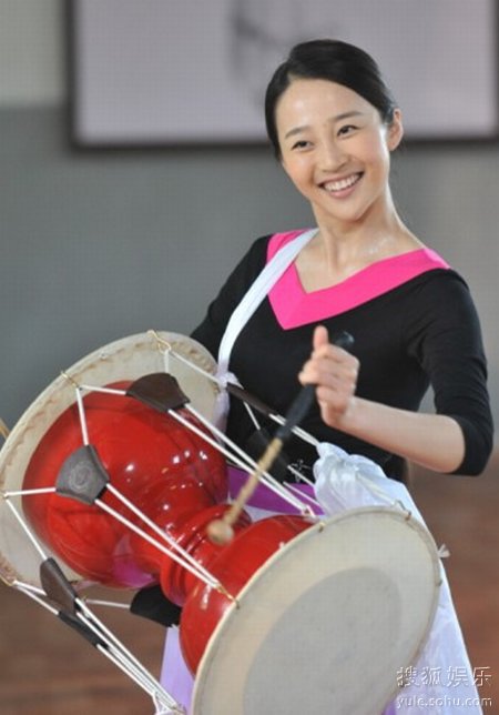 《长白我的家》正在一套热播,青年演员张琳作为剧中女